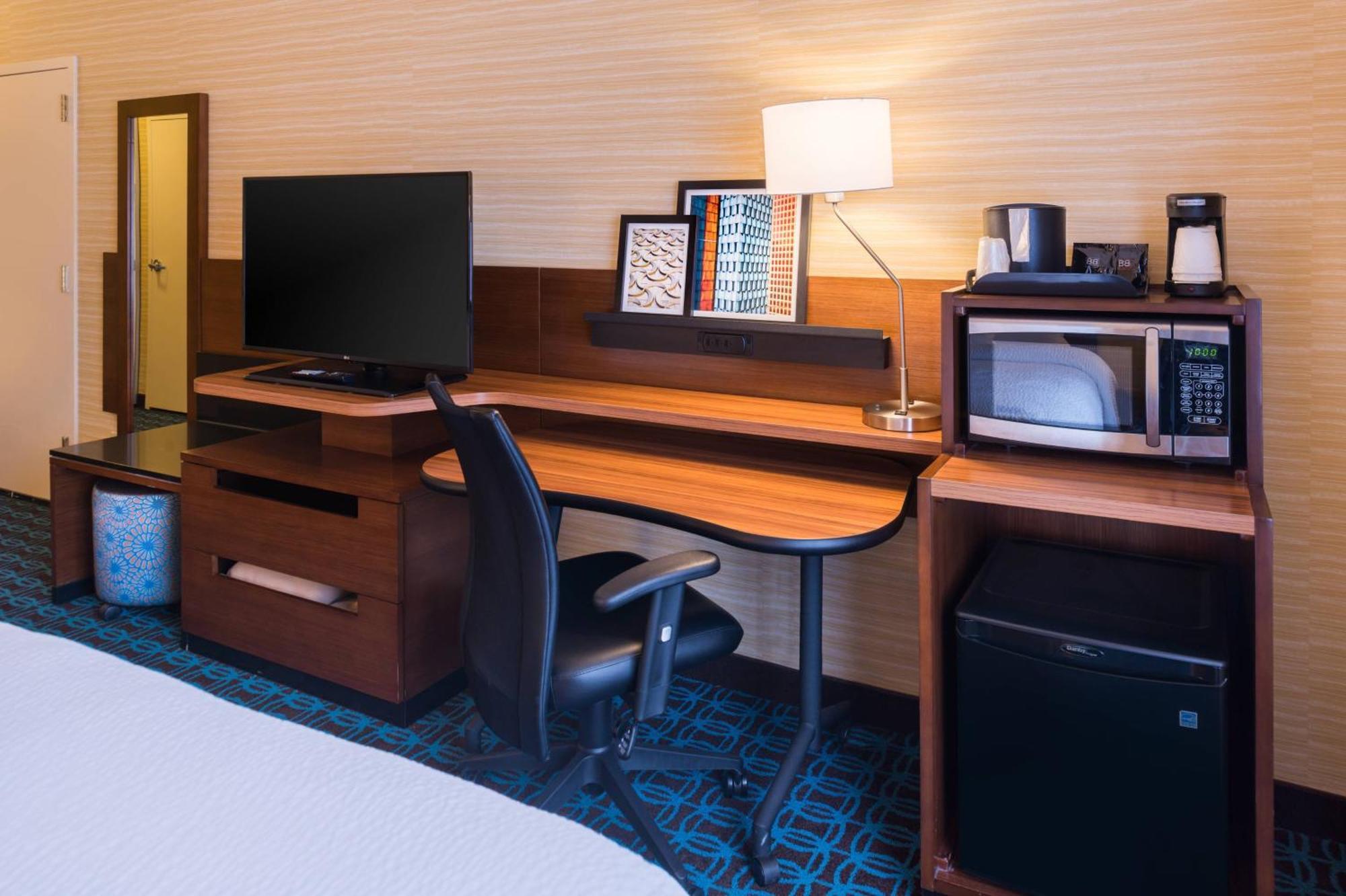 Fairfield & By Marriott Hotel 3*